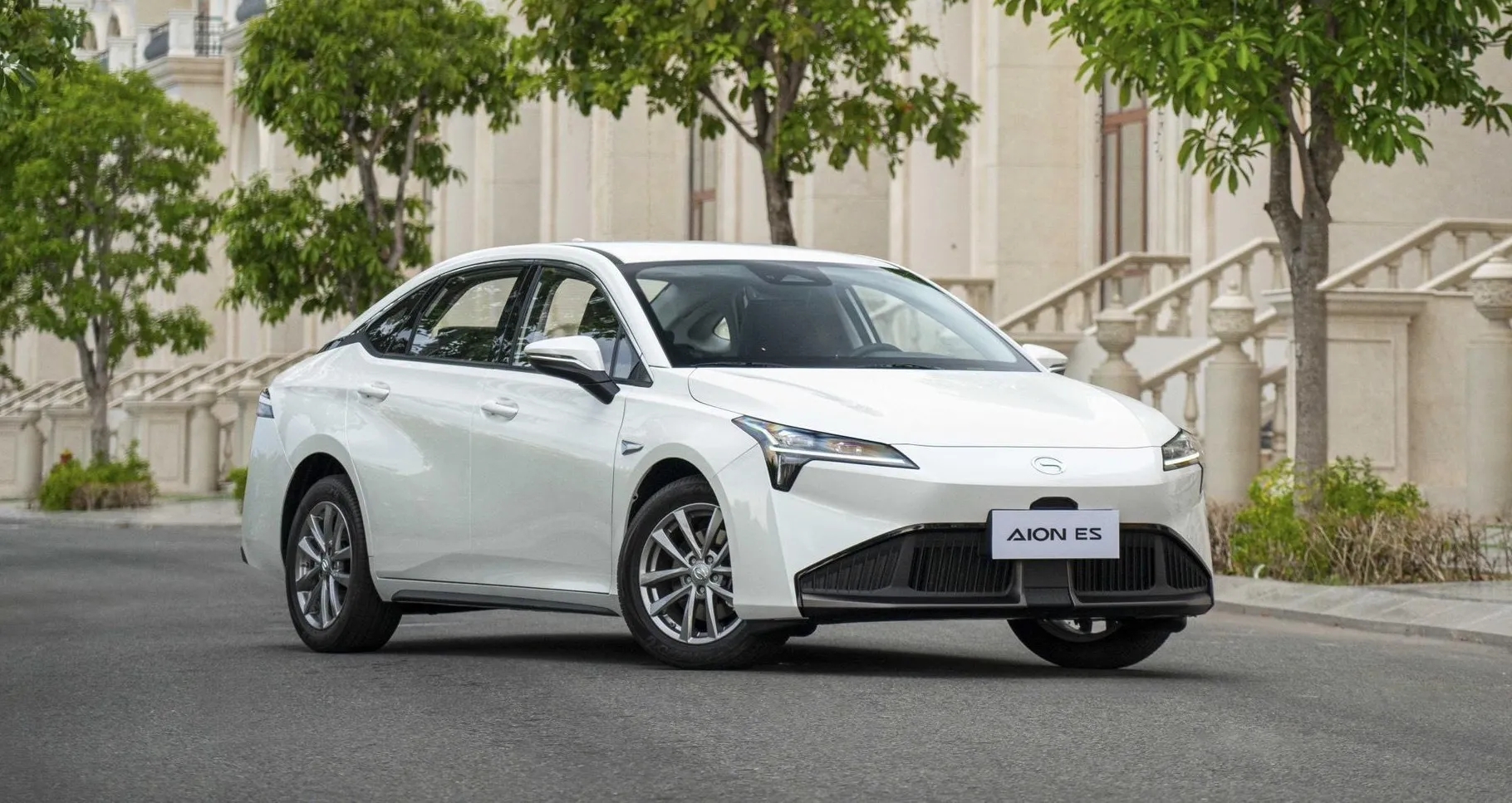 AION ES - Car Image
